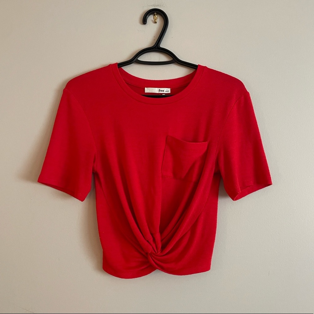 Aritzia Front Knot Crop